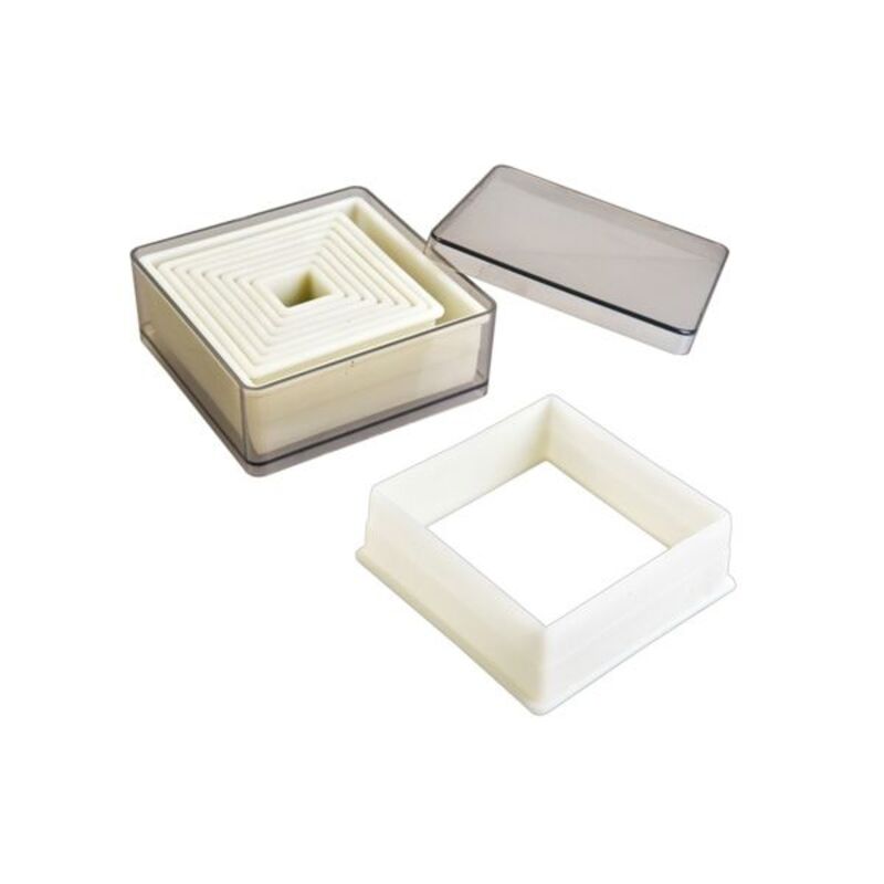 9 Découpoirs carrés lisses assortis