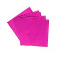 Carrés alu fuchsia pour bonbons et chocolats (x50) Carrés alu fuchsia pour bonbons et chocolats (x50)