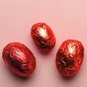 Carrés alu rouges pour bonbons et chocolats (x50) Carrés alu rouges pour bonbons et chocolats (x50)