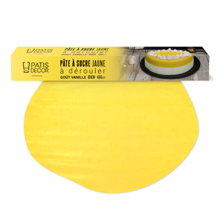 Pâte à sucre jaune étalée