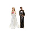 Mariée blonde tenant son bouquet Mariée blonde tenant son bouquet