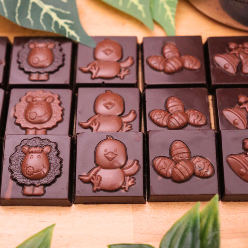 Carrés chocolat napolitains Pâques zoom